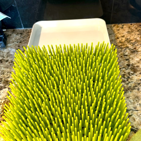 Countertop baby bottle drying rack - Picture 2 of 3